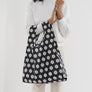 Baggu Standard Reusable Bag - Black Daisy